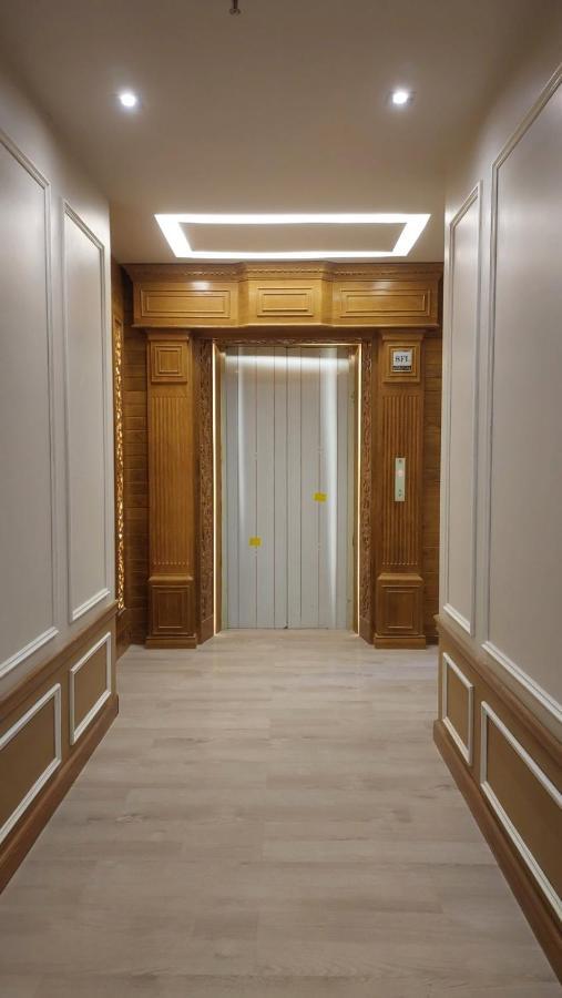 Hotel Grand Galaxy Rangum Exterior foto